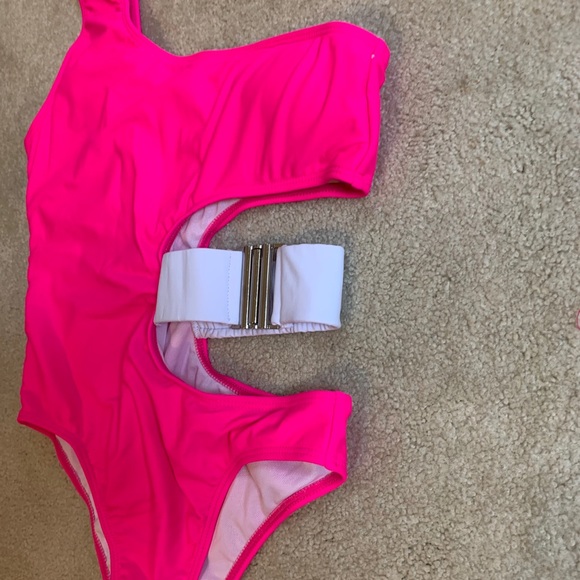 Women’s bathing suit - Picture 5 of 11